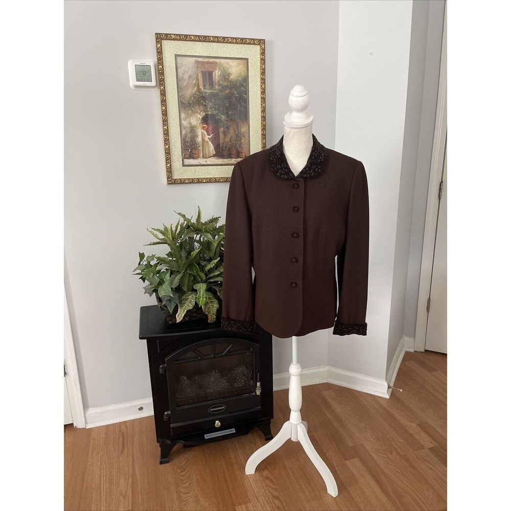 Le‎ suit Ladies Jacket Brown 12 Long Sleeve Collar Embellished Lined Open Button